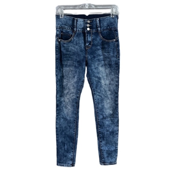 Almost Famous High Rise Skinny Jean Sz 9 - Picture 1 of 5